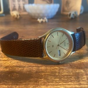 Seiko gold tone dress watch